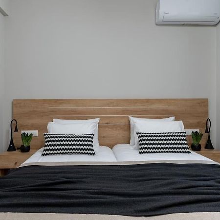 Stylish Abode Under Acropolis W/ Sunny Courtyard! Appartement Athene Buitenkant foto