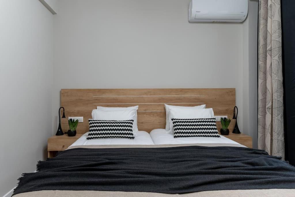 Stylish Abode Under Acropolis W/ Sunny Courtyard! Appartement Athene Buitenkant foto